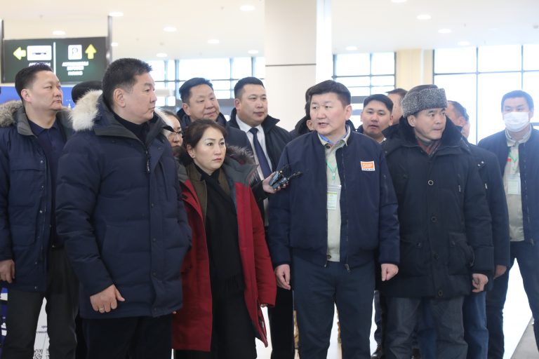 МОНГОЛ УЛСЫН ЕРӨНХИЙЛӨГЧ У.ХҮРЭЛСҮХ ЗАМЫН-ҮҮД БООМТЫН ШИНЭЧЛЭЛ, БҮТЭЭН БАЙГУУЛАЛТЫН ҮЙЛ АЖИЛЛАГААТАЙ ТАНИЛЦЛАА